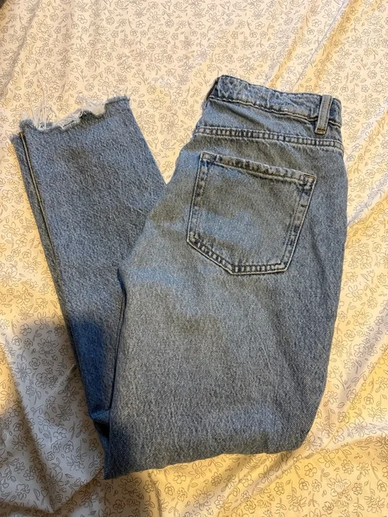 Garage Women's Light Blue  Denim Mom Jeans - Picture 8 of 11